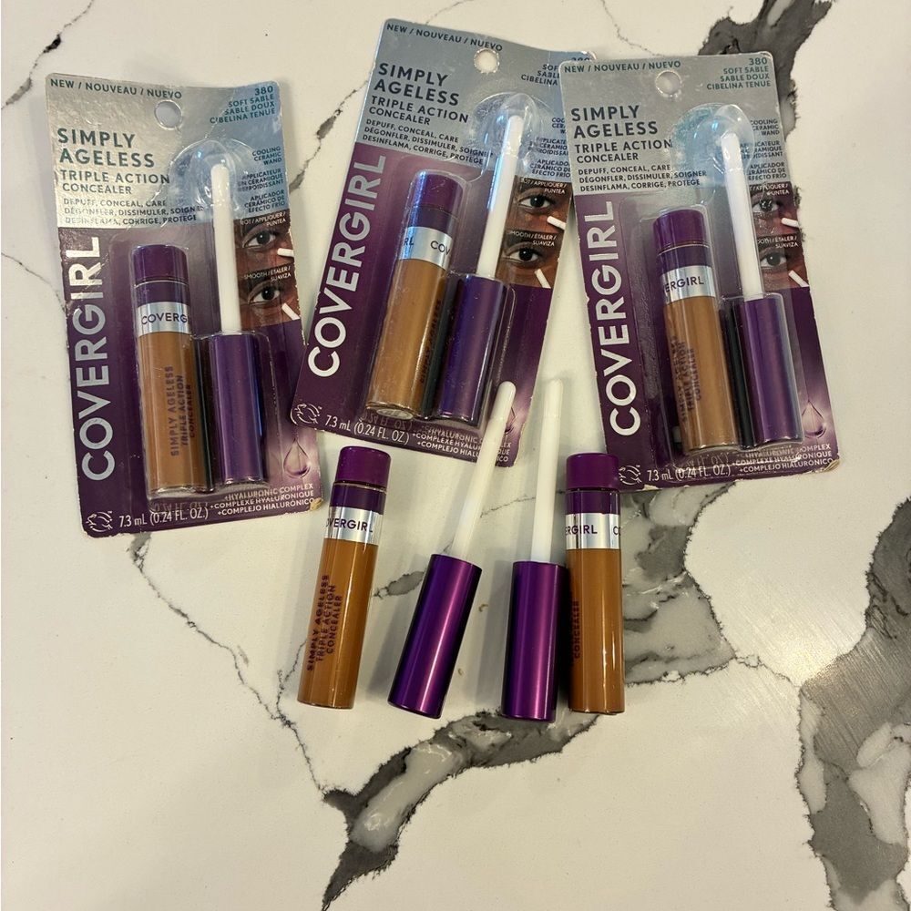 COVERGIRL Simply Ageless Triple Action Concealer